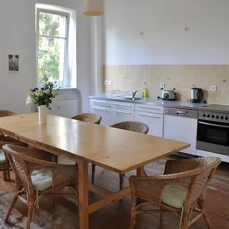 Sommerschuh Couette-café Dresde