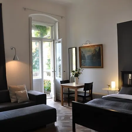 Sommerschuh B&B 3*
